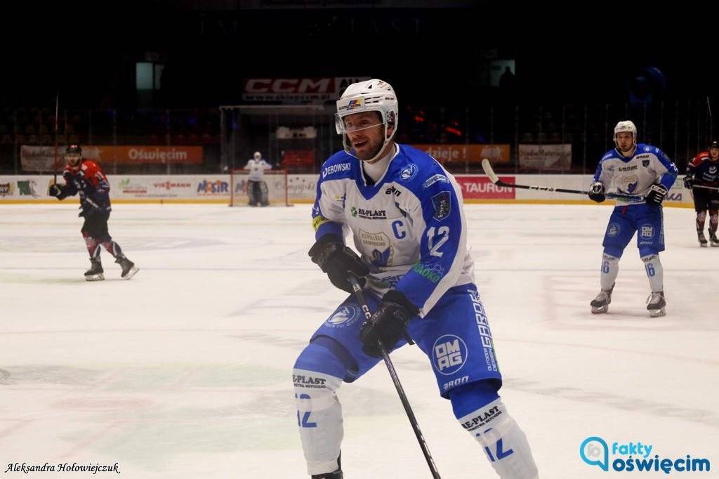 Unia wygrywa nad Brynicą i goni lidera