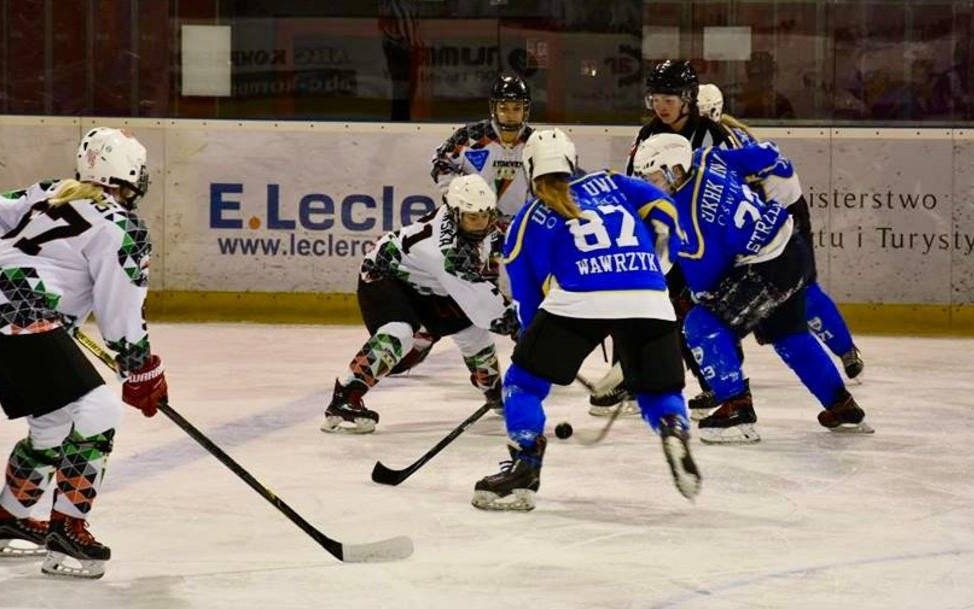 Unitki meldują się w półfinale