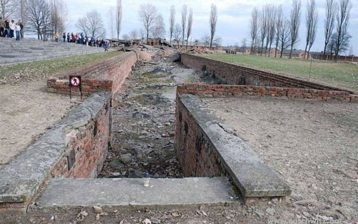 Wokół historii Auschwitz – architektura zagłady