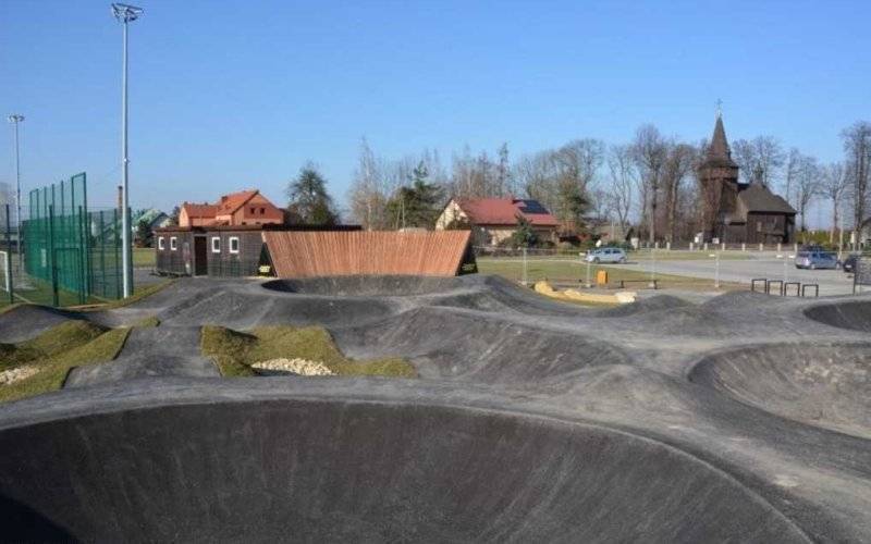 Pumptrack i skillspark w Palczowicach – FOTO