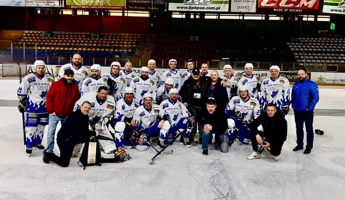 Unia wicemistrzem. Srebrne włosy, srebrne medale…