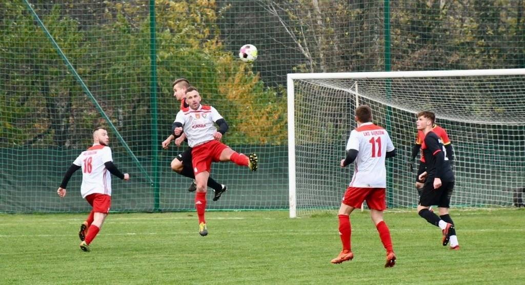 Porażka lidera z Malca. Derby dla Rajska