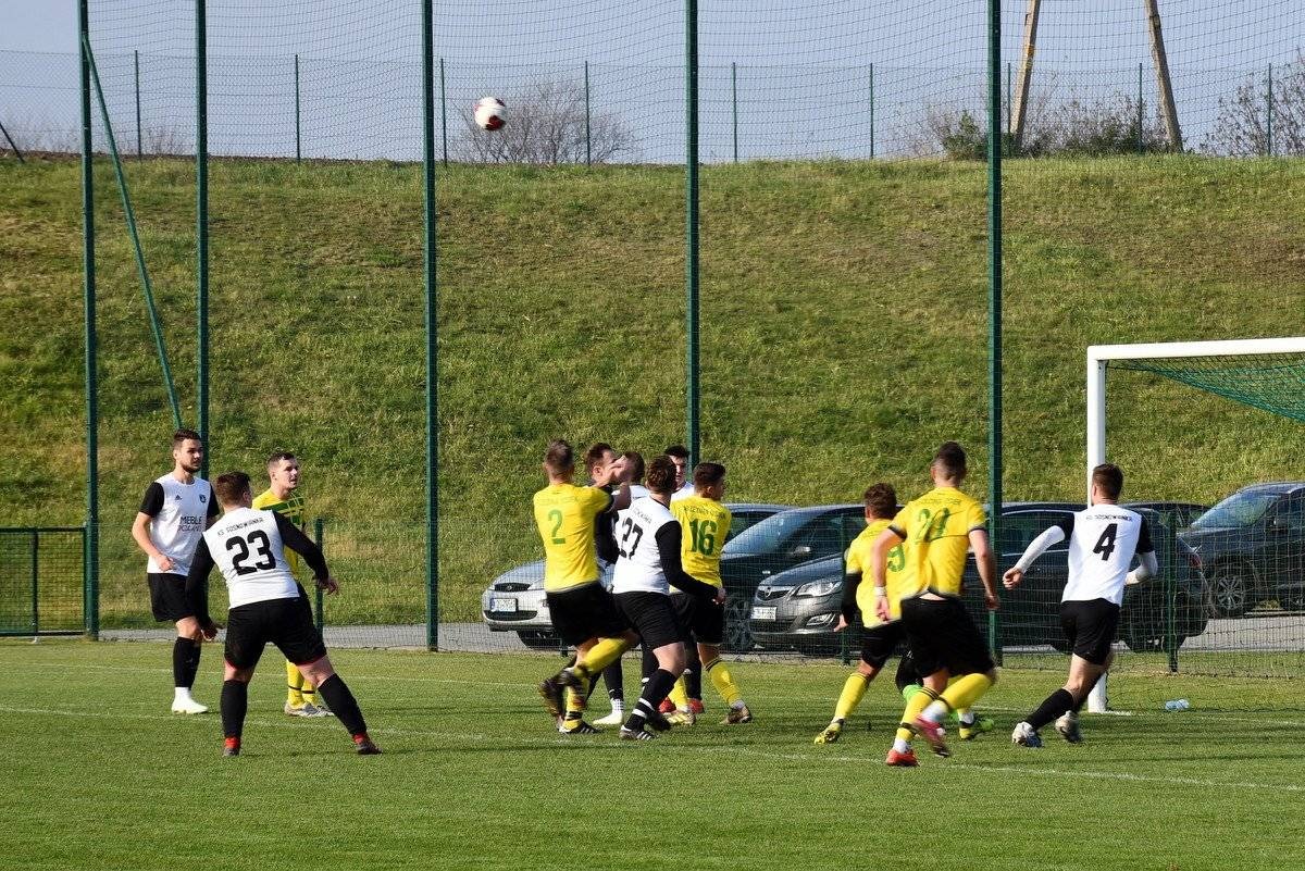 Sobota na piłkarskich stadionach