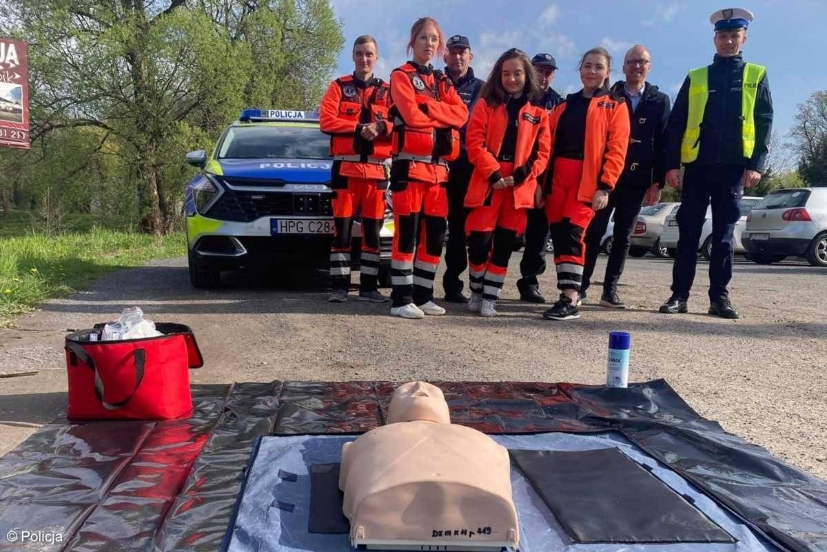 Szkolili kierowców przy drodze krajowej – FOTO