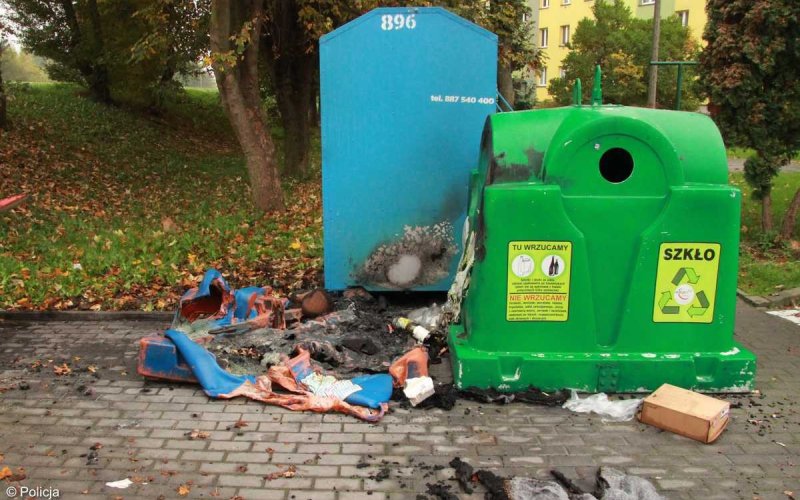 W ręce policjantów wpadł piroman podpalający pojemniki na odpady