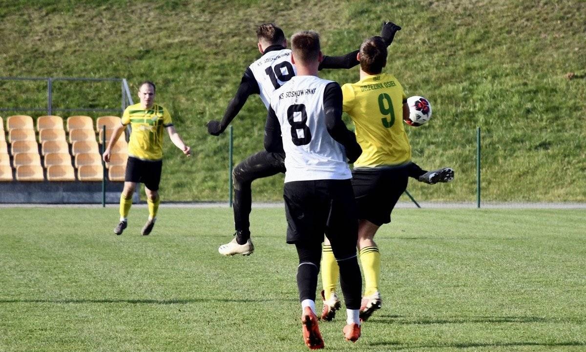 Unia zatrzymana, a Brzezina tuż za liderem