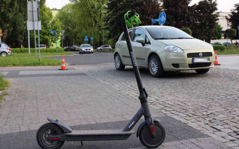 Potrącił seniorkę jadącą hulajnogą elektryczną – FOTO