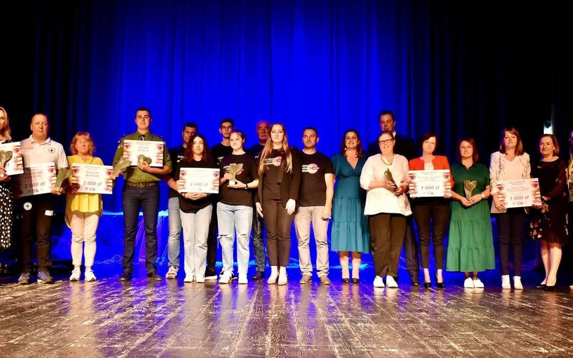 Wręczyli nagrody w konkursie Wolontariusz Roku – FOTO