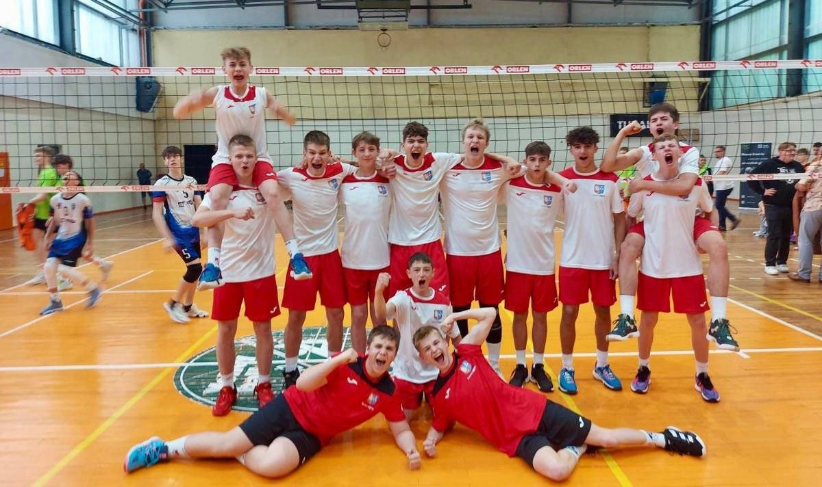 Srebrni chłopcy z kęckiej „dwójki” – FOTO