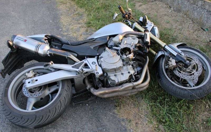 Wypadki z jednośladami. Motorowerzystka była nietrzeźwa – FOTO