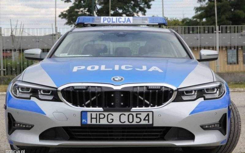 Jechał po narkotykach, bez uprawnień i za szybko
