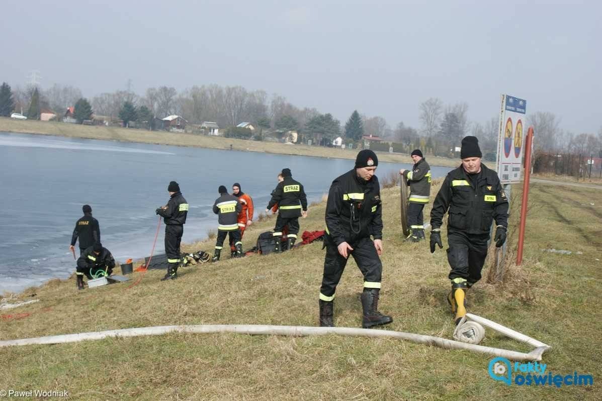 Mężczyzna topił się w Skawie w Zatorze