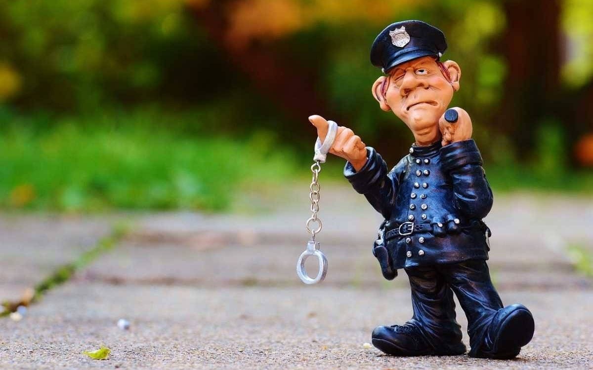 Policja: Uwaga, pracujemy jak należy