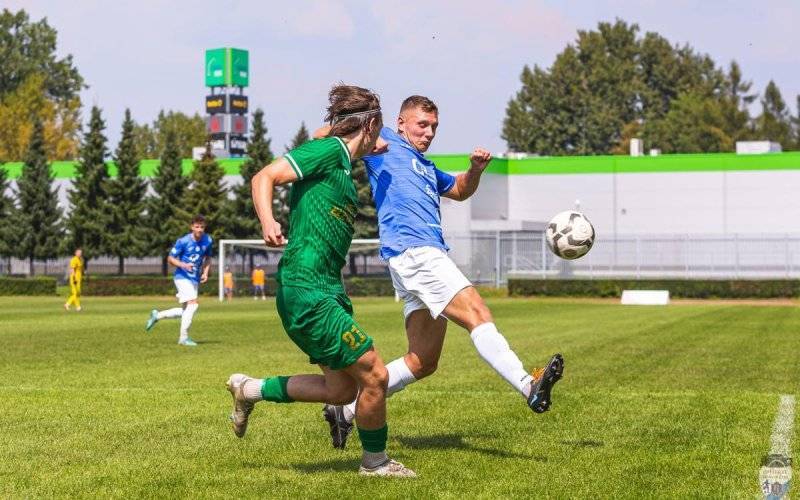 Lider zatrzymany, a Unia i Niwa swoim rytmem…