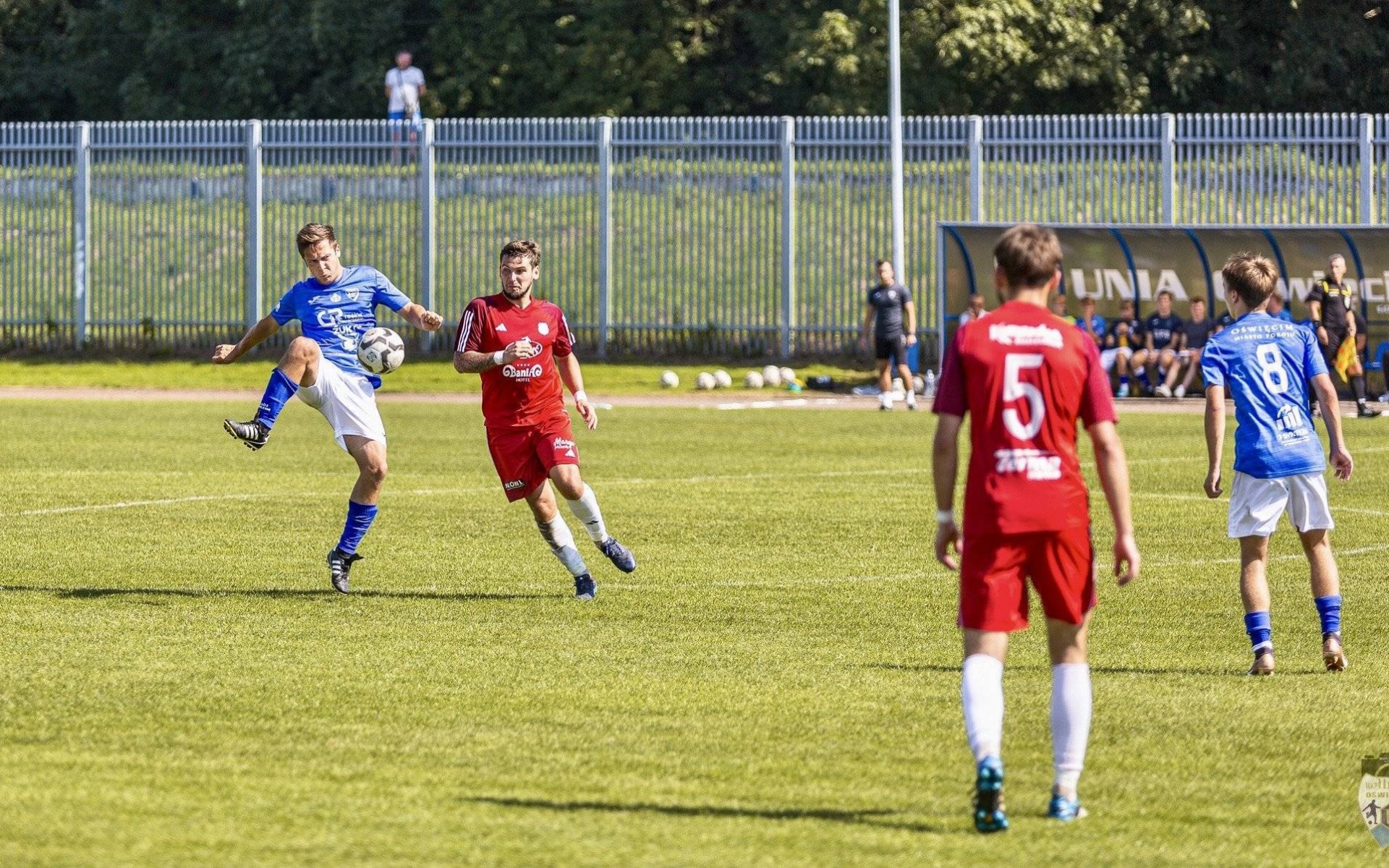 Sobotnie granie na mokrej murawie