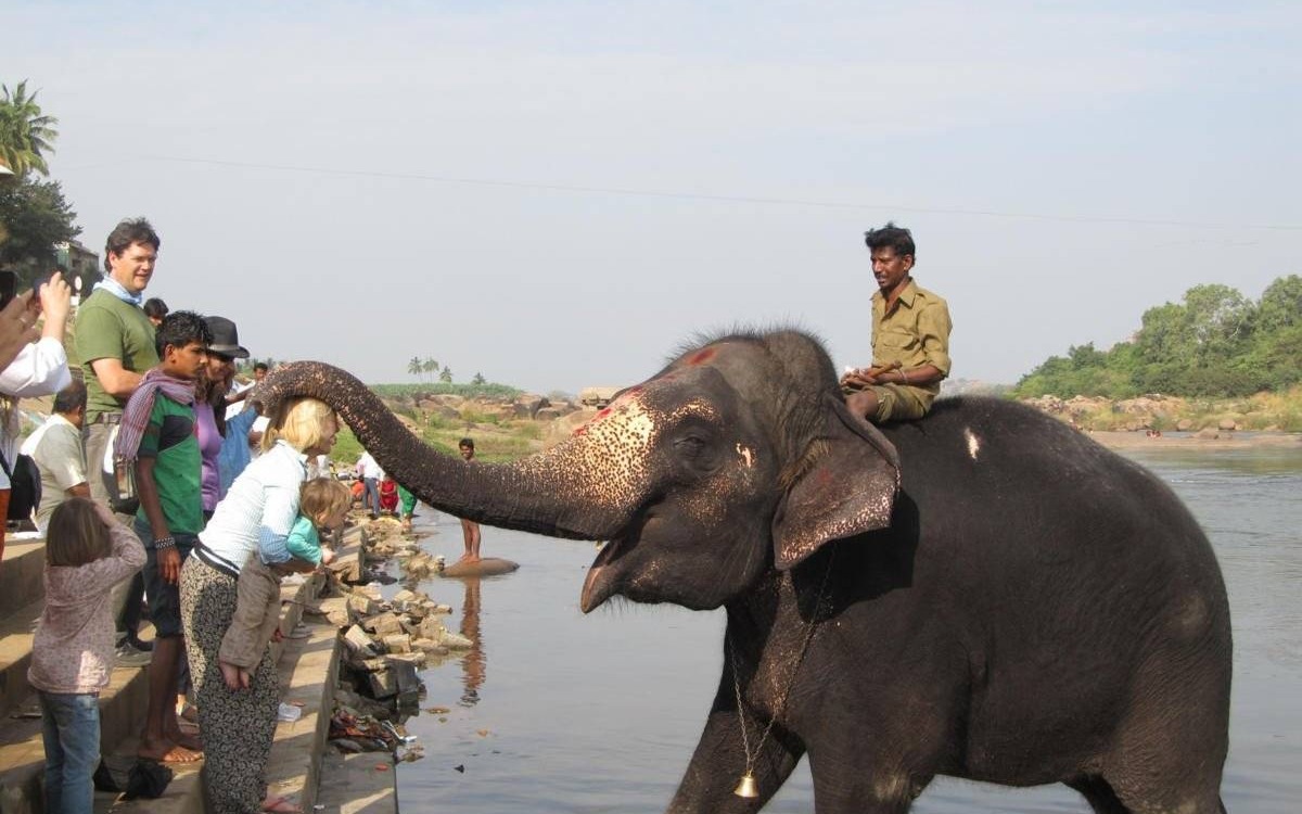 W indyjskim tyglu – Spotkanie podróżnicze z Marzeną Gąsior   