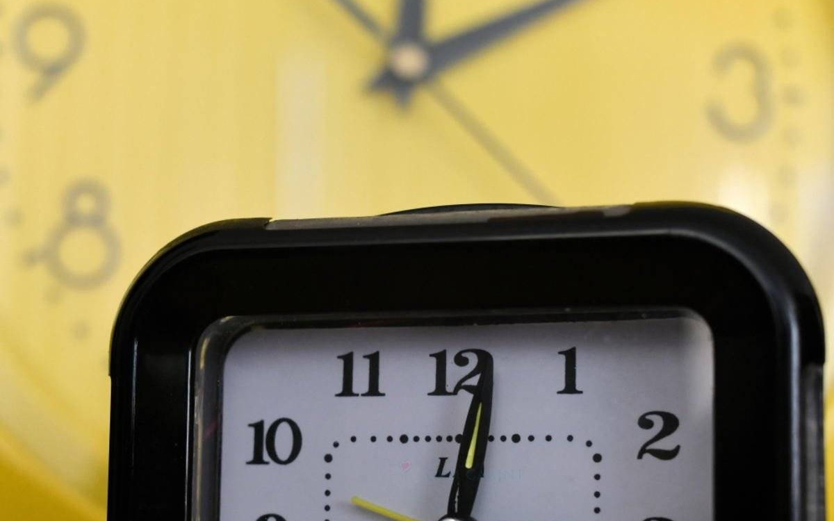 Zmieniamy czas z letniego na zimowy. Czy to ostatni raz?