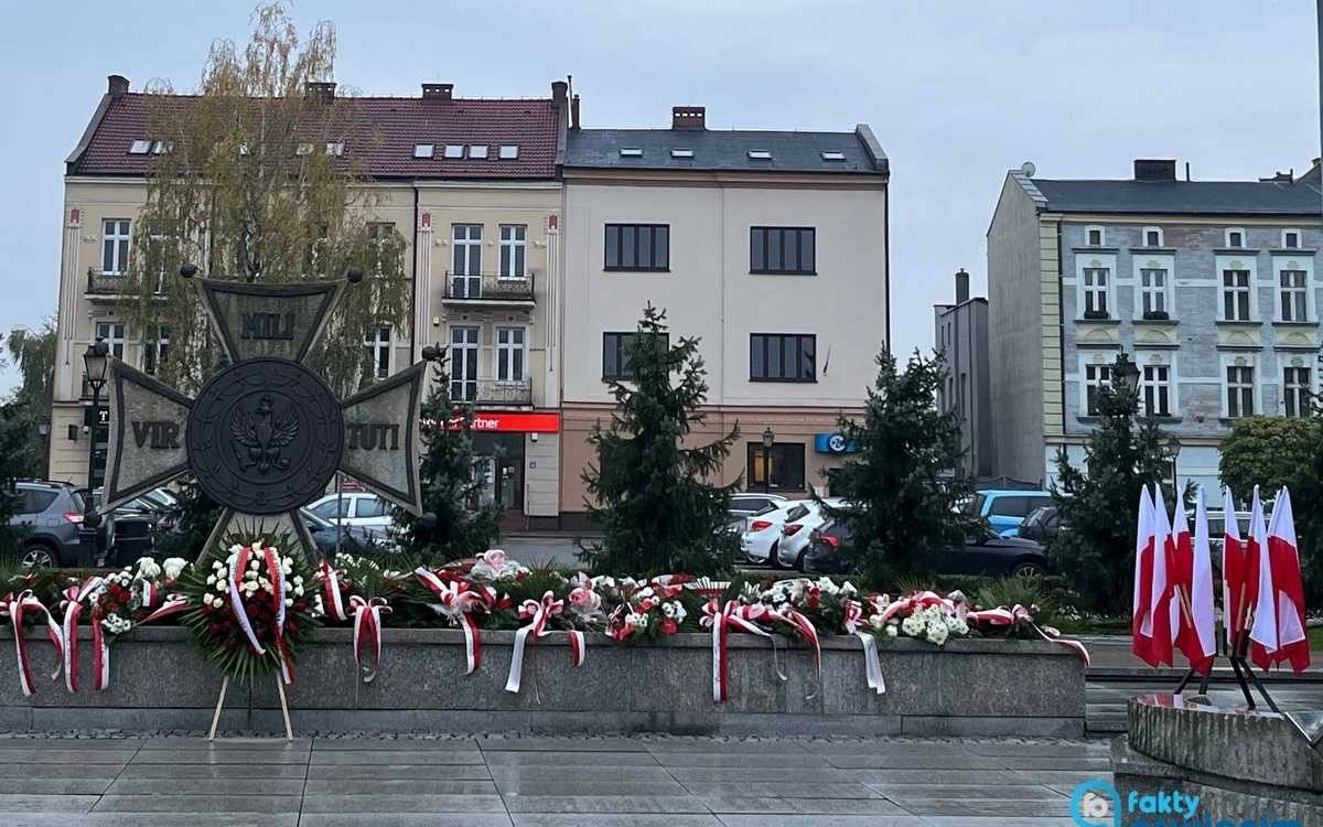 Po naszej informacji policja szuka świadków znieważenia flagi