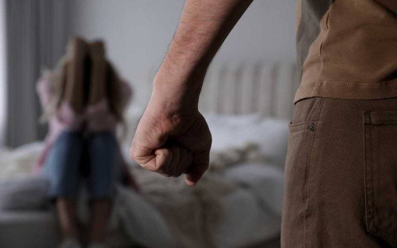 Znęcał się nad rodziną. Wśród ofiar osoba z niepełnosprawnością