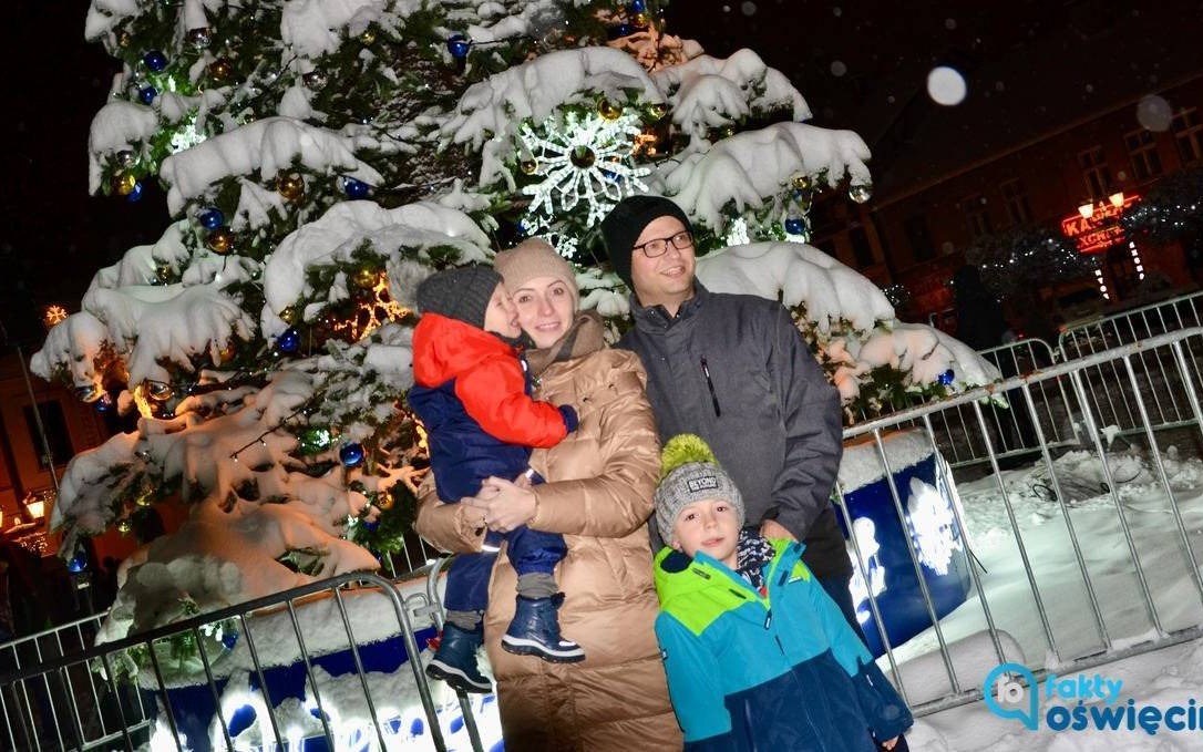 Zimowe szaleństwo w sercu Oświęcimia – FILM, FOTO