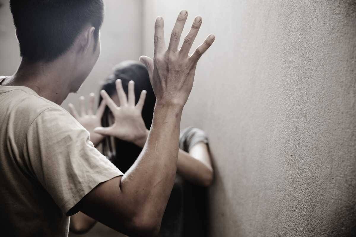 Młody agresywny przemocowiec trafił do aresztu