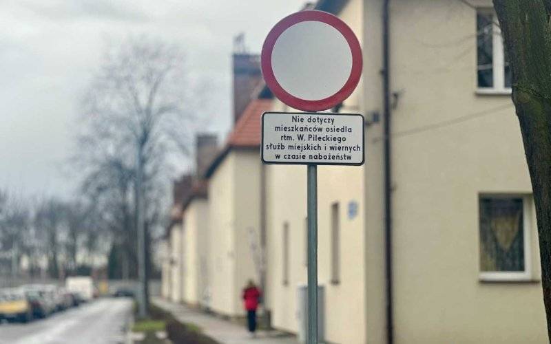 Zakaz ruchu na osiedlu Pileckiego w Oświęcimiu – FOTO