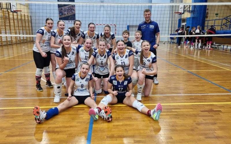 Decydowała „mała tabela” i bilans setów