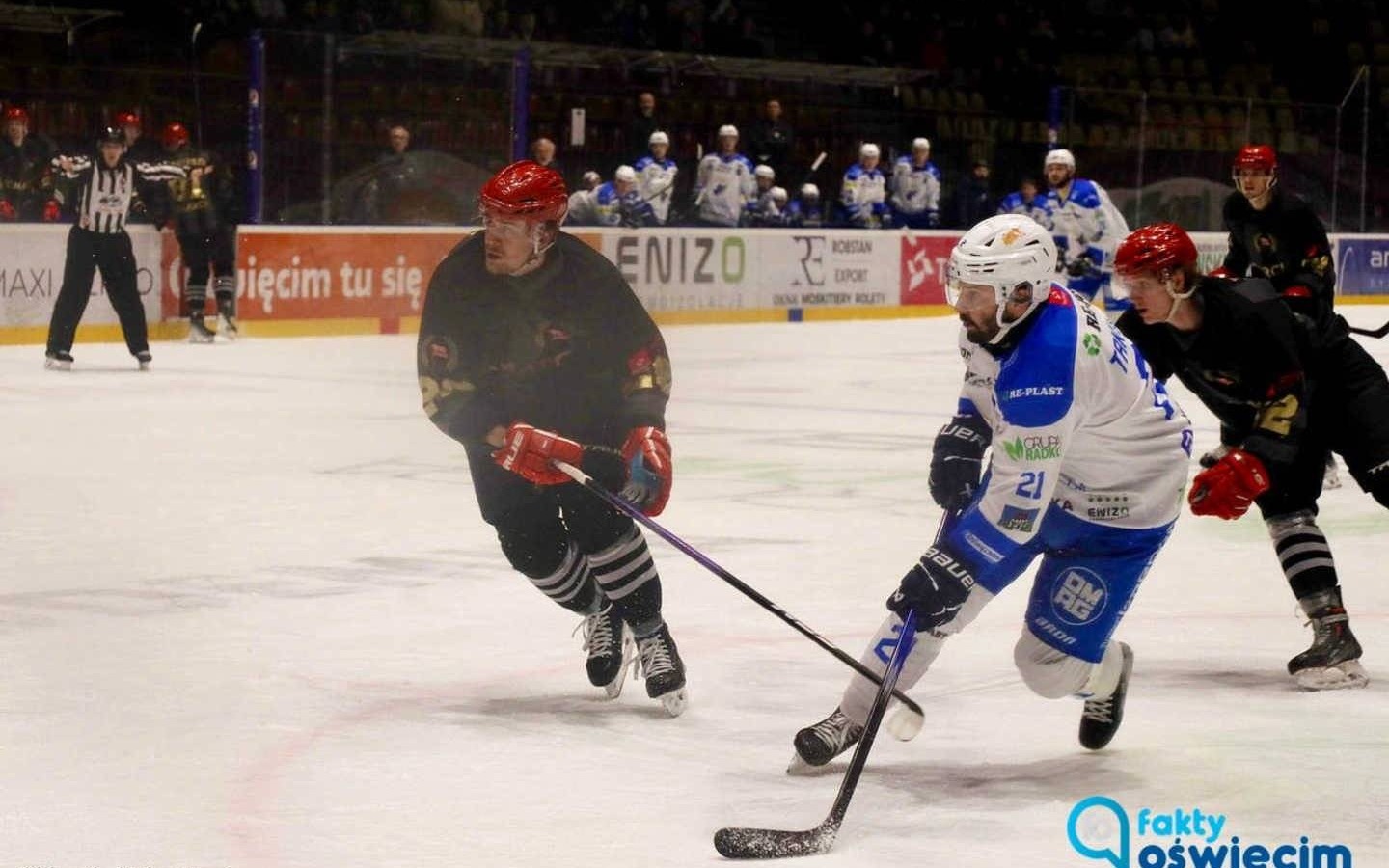 Zwycięstwo, mimo defensywy przypominającej szwajcarski ser 