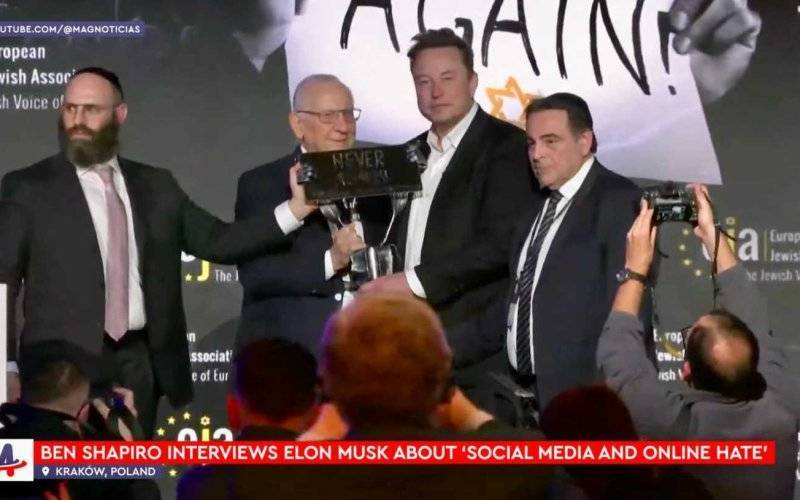 Elon Musk odwiedził Muzeum Auschwitz-Birkenau – FILM