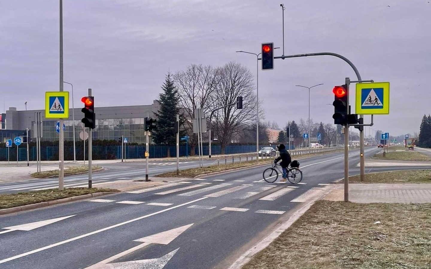 Potrącił rowerzystę na przejeździe dla rowerów
