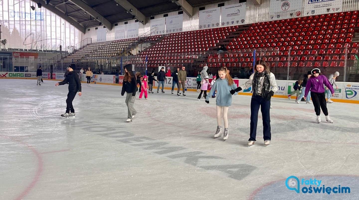 Lodowe atrakcje podczas ferii – FILM