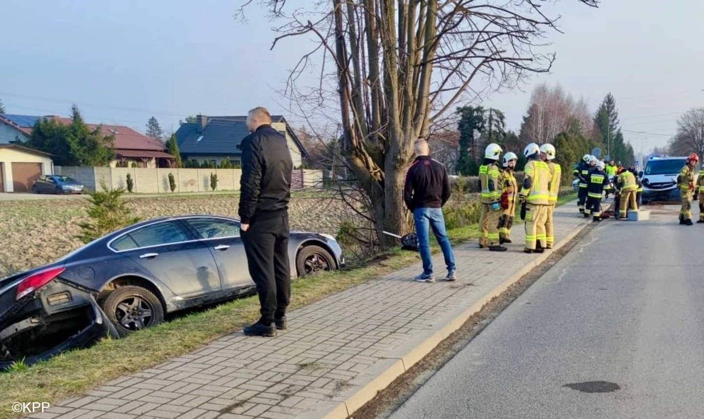 Zasnął za kierownicą