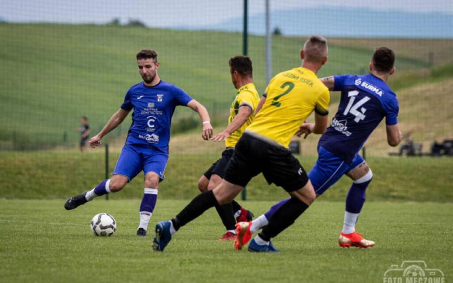 Inauguracyjna wygrana lidera okręgówki 