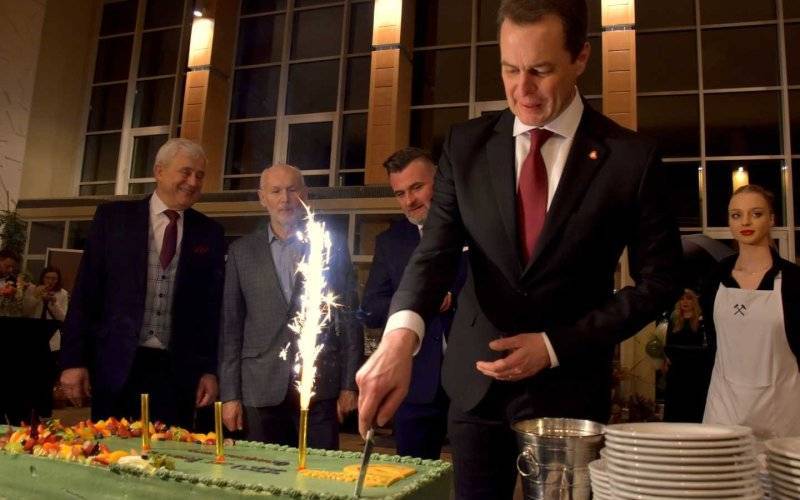 Fakty z powiatu: Srebrny jubileusz samorządu powiatowego – FOTO