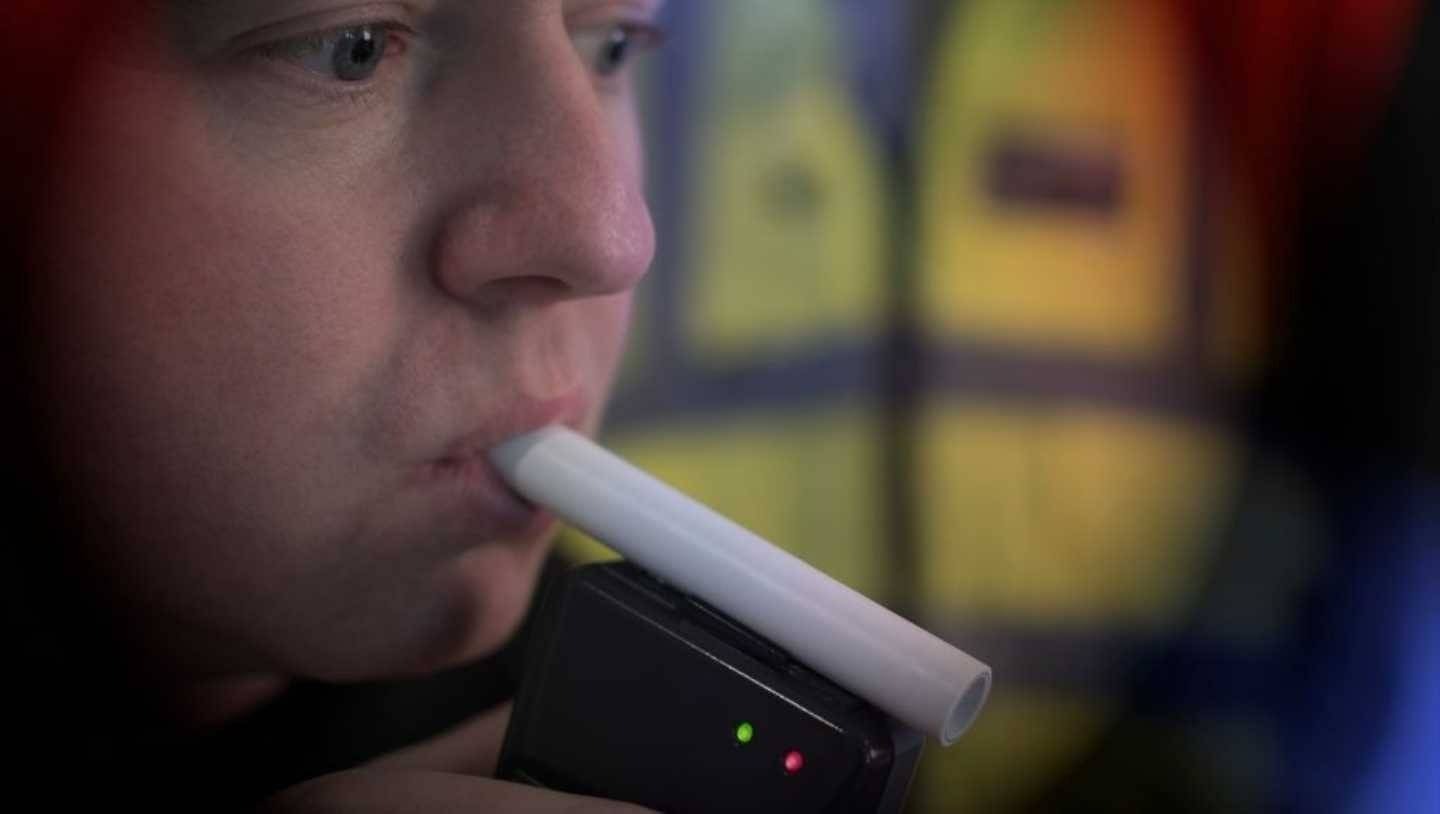 Samochód jechał zygzakiem, kierowca miał prawie 3,5 promila