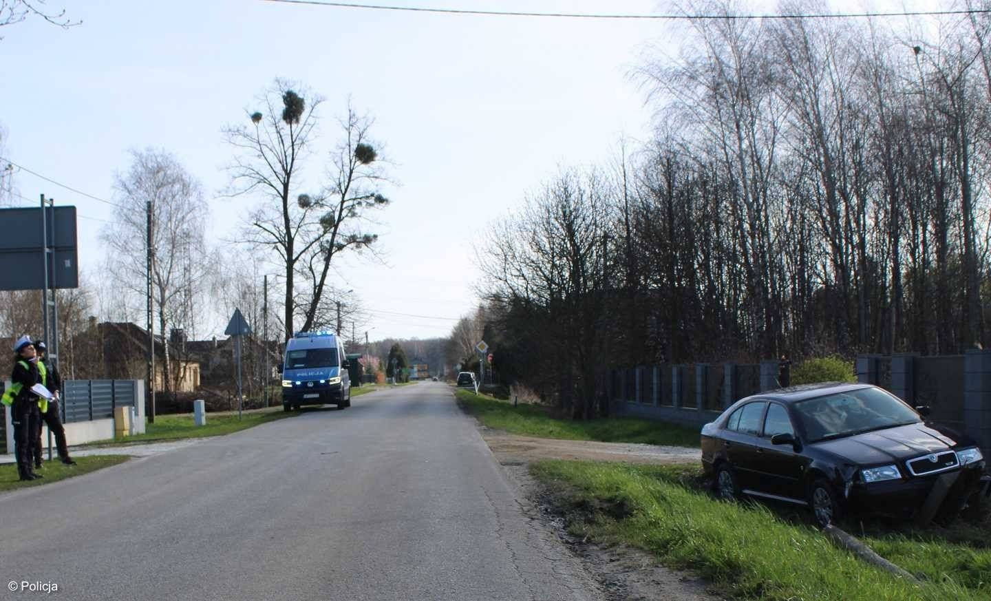 Kolejne potrącenie rowerzysty przez samochód osobowy