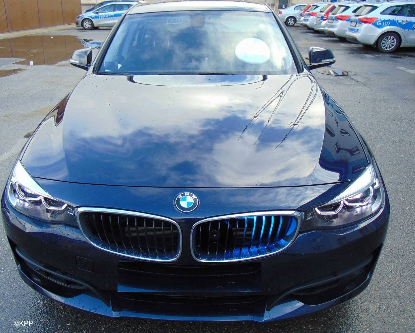 Zatrzymali dwóch nietrzeźwych kierowców. Jednemu zarekwirowali samochód