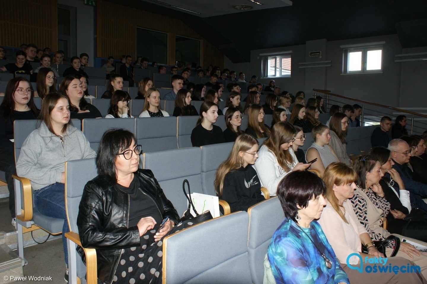 Zakład Ubezpieczeń Społecznych ma już 90 lat – FILM, FOTO