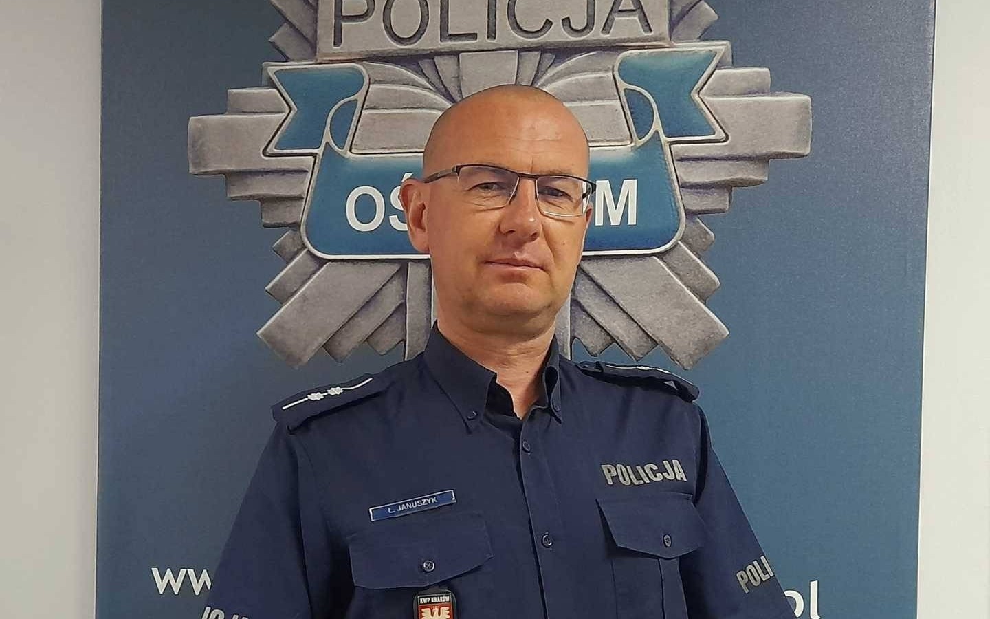 Dzielnicowy nie dał 18-latkowi napić się wódki