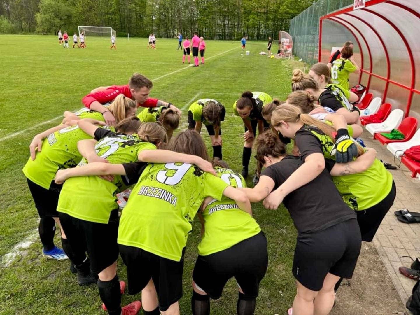 Pechowa porażka Iskierek w Lesku 