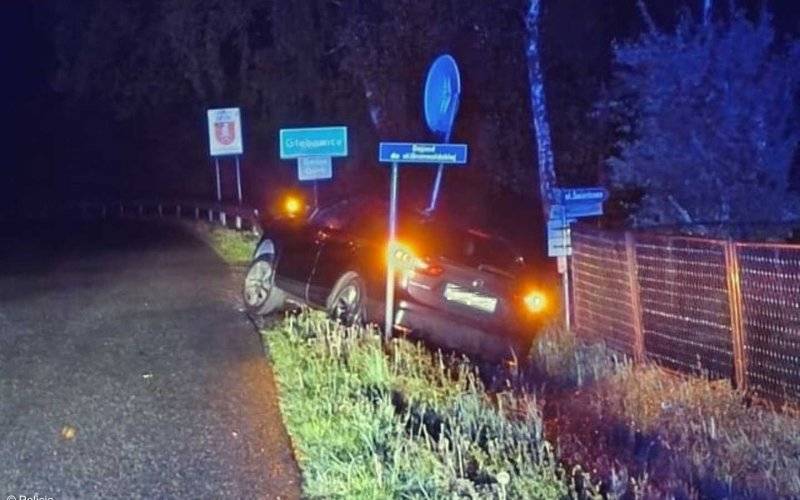 Trzy promile zaprowadziły go do rowu – FOTO