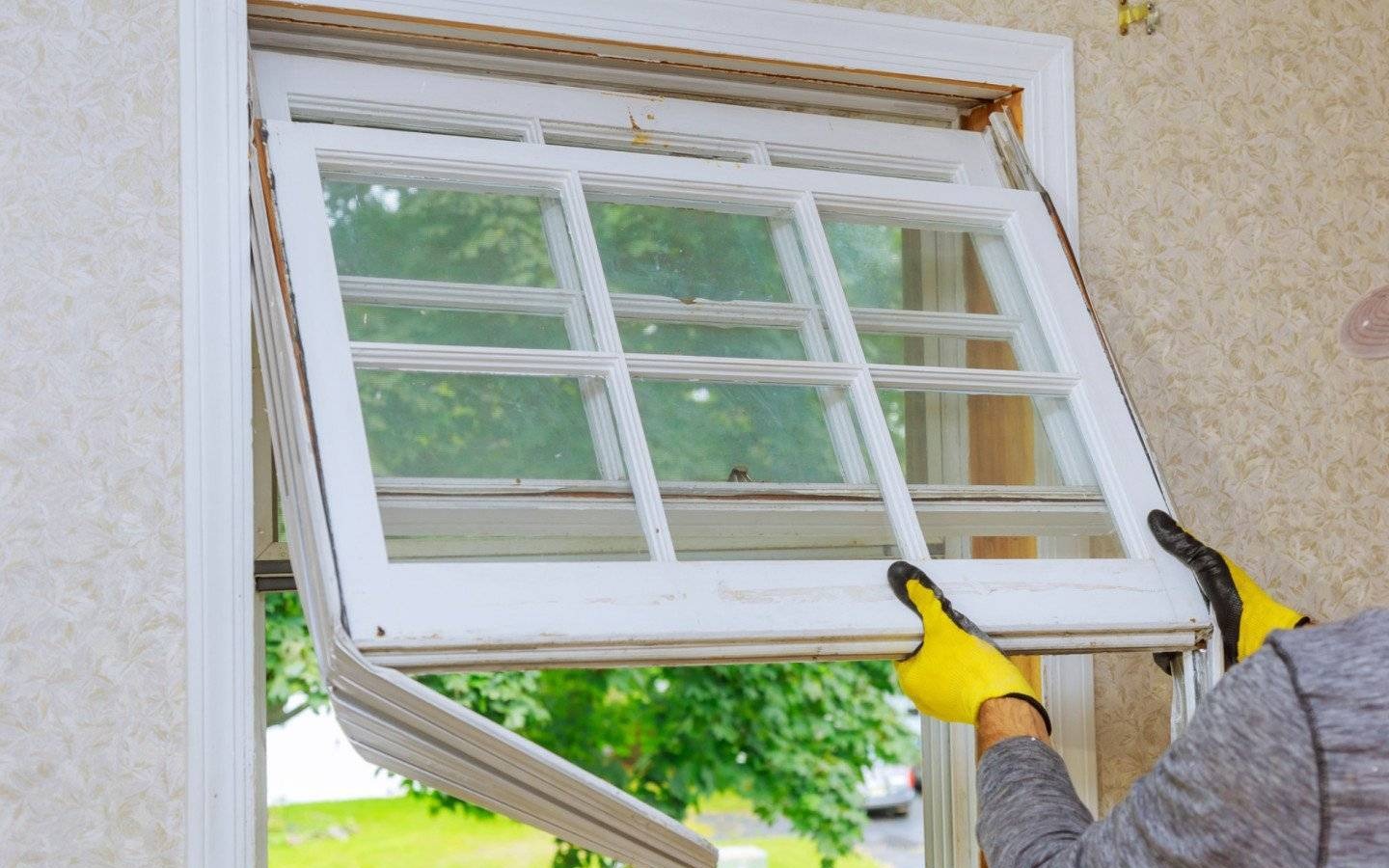 Za okna w śmietnikach zapłacą wspólnoty mieszkaniowe