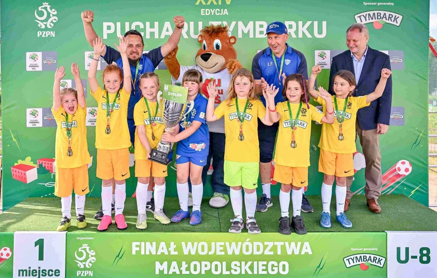 Wielkie brawa i mistrzowski tytuł dla dziewczynek z Piotrowic 