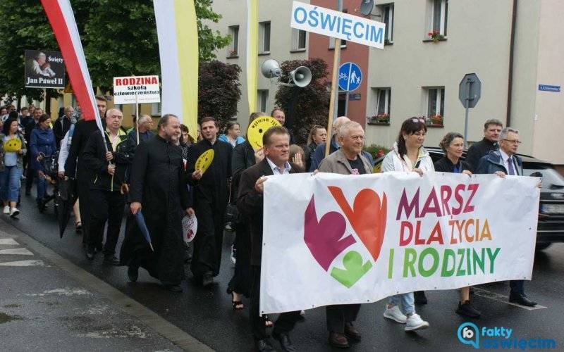 Marsz dla życia i rodziny w Oświęcimiu – FILM, FOTO