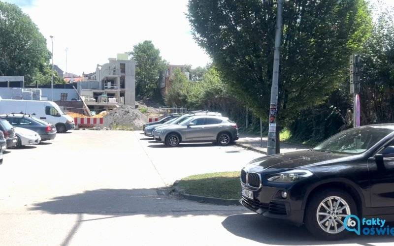 Wkrótce zniknie stary parking na Bulwarach – FILM