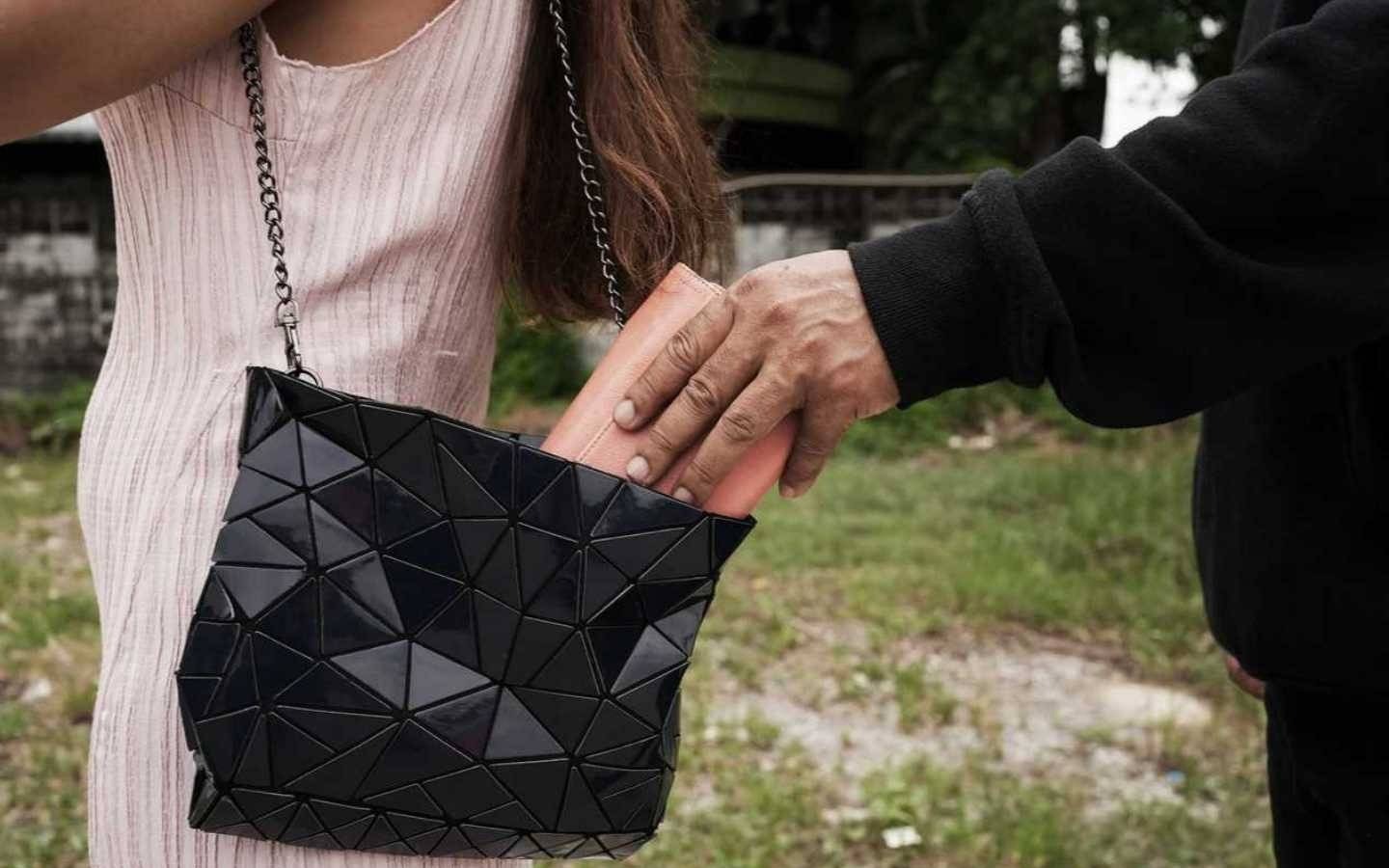 Złodziejka miała pecha, rozpoznał ją dzielnicowy