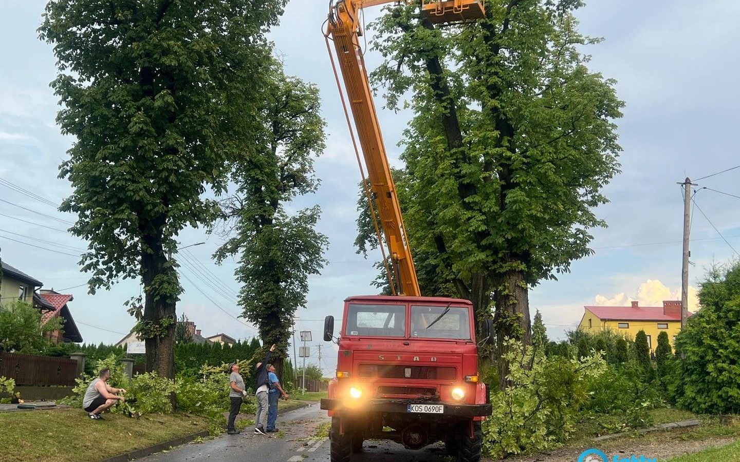 Wójt Polanki Wielkiej: Próbujemy udrożnić ruch na drogach gminnych – FILM, FOTO