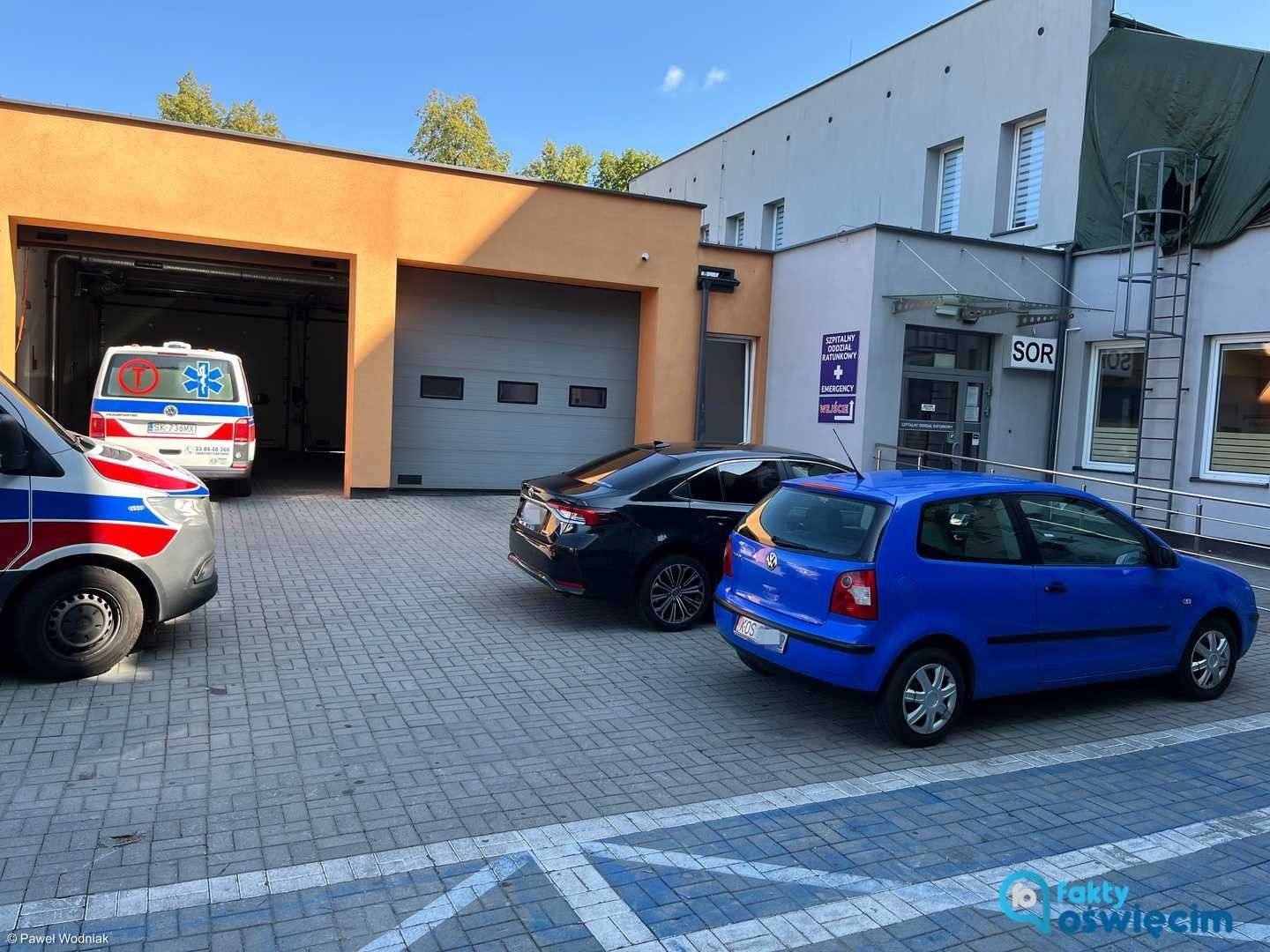 Zastawili wjazd karetkom pogotowia – FOTO