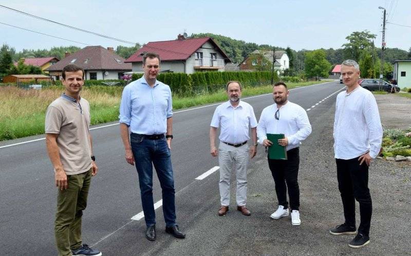 Fakty z powiatu: Kolejne odcinki dróg już po modernizacji – FOTO