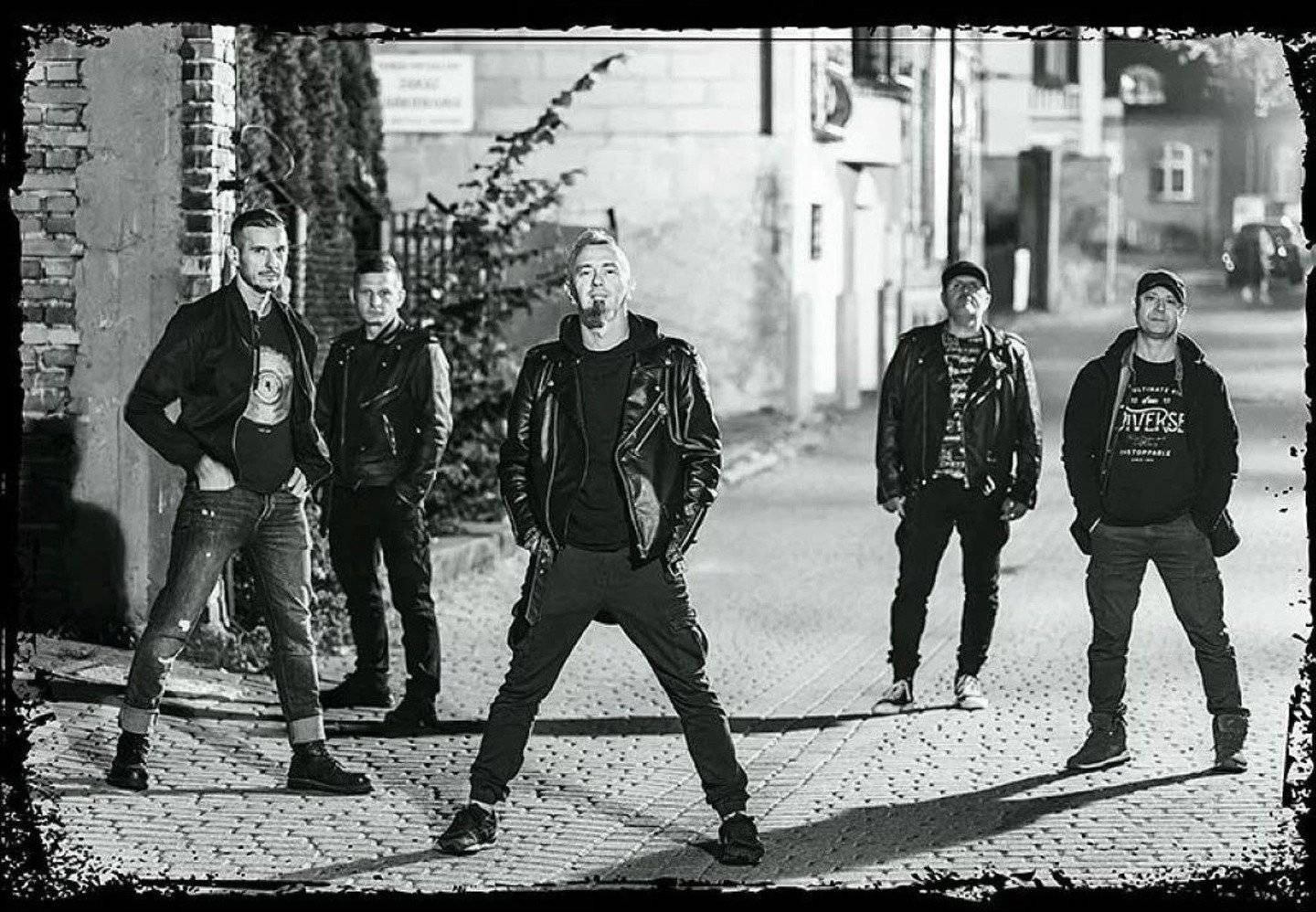 Stare Dziady zagrają w Oświęcimiu. Rock&roll punk na żywo